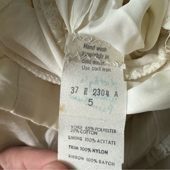 Gunne Sax Vintage Prairie Wedding Dress - Picture 7 of 8